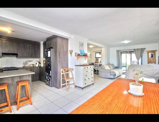 3 BEDROOM PROPERTY TO RENT IN KELDERHOF COUNTRY VILLAGE